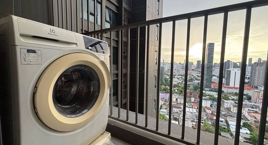 Продажа 1 кровать кондо в Щаттхана, Бангкок