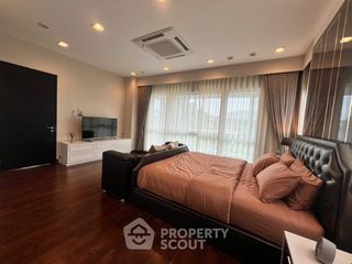 出租 和 出售 4 卧室 独立屋 在 Lat Krabang, 曼谷