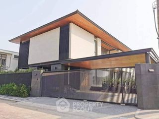 出租 和 出售 4 卧室 独立屋 在 Bang Na, 曼谷