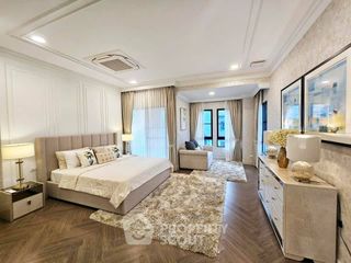 出租 和 出售 5 卧室 独立屋 在 Saphan Sung, 曼谷