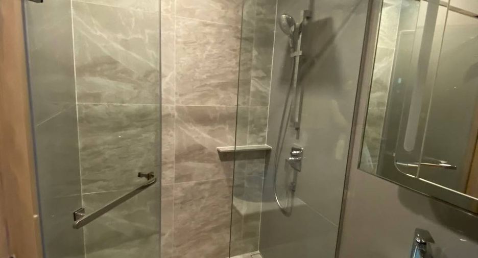 Condo en alquiler y en venta de 1 habitaciones en Suan Luang, Bangkok