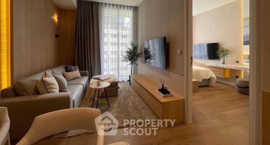 For rent and for sale 1 bed condo in Pathum Wan, Bangkok