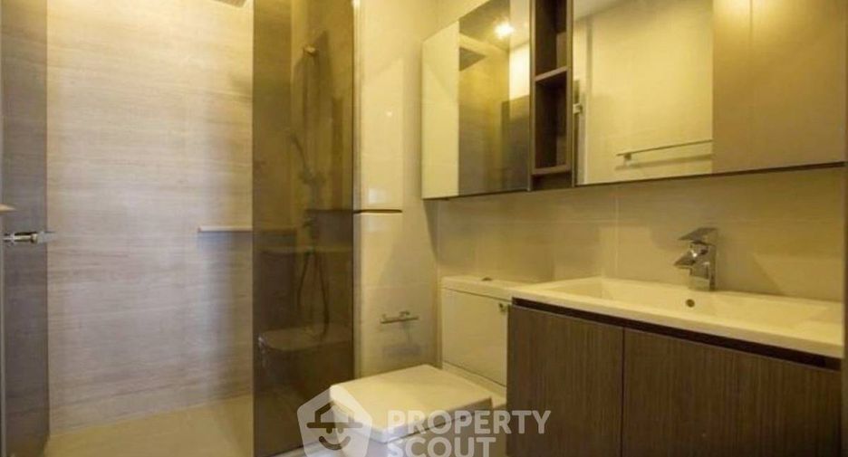 Condo en venta de 1 habitaciones en Khlong Toei, Bangkok