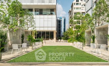 For sale 1 bed condo in Khlong Toei, Bangkok