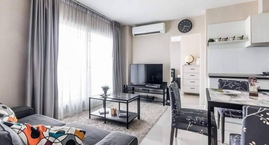 For rent 2 bedrooms condo in Khlong Toei, Bangkok