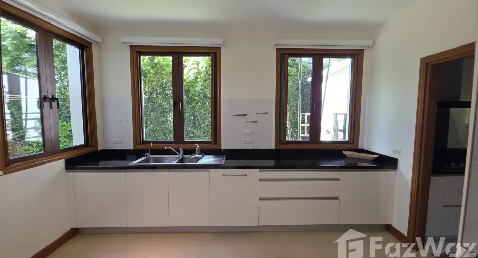 For rent 5 ベッドルーム villa in Thalang, Phuket