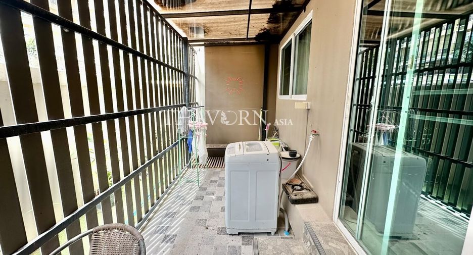 For sale 1 bed condo in Bang Lamung, Chonburi