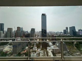 Продажа 4 спальни кондо в Патхум Щан, Бангкок