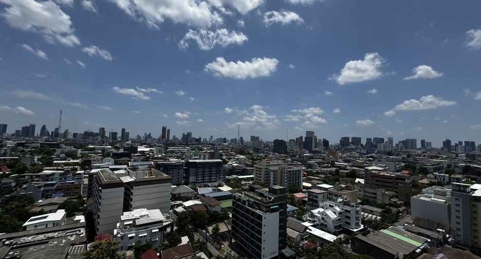 Wohnung zum Kauf mit Studio in Din Daeng, Bangkok