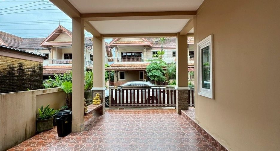 À vendre et à louer 3 chambres villa à Mueang Krabi, Krabi