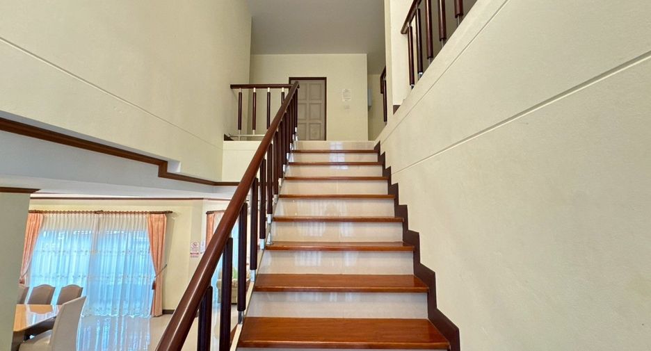 À vendre et à louer 3 chambres villa à Mueang Krabi, Krabi