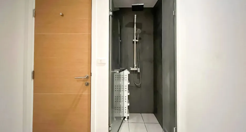 Condo en alquiler de 1 habitaciones en Khlong Toei, Bangkok