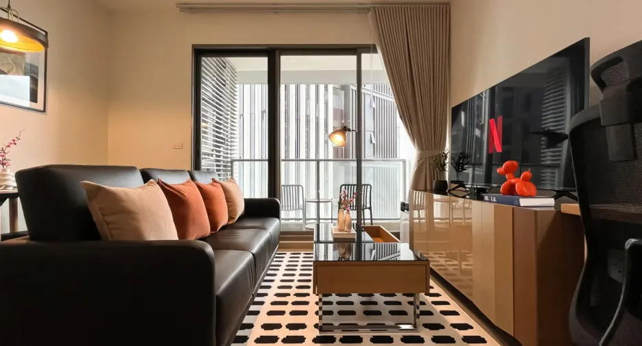 Condo en alquiler de 1 habitaciones en Khlong Toei, Bangkok
