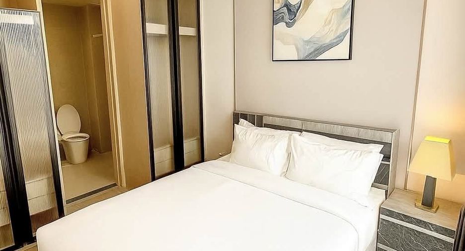 For rent 1 bed condo in Watthana, Bangkok