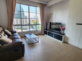 À louer 2 chambres condo à Bang Na, Bangkok