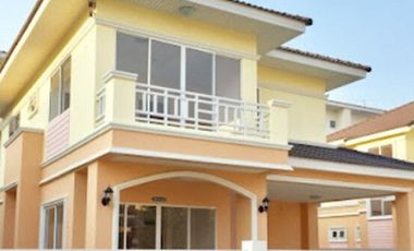 Villa en venta de 3 habitaciones en Si Racha, Chonburi
