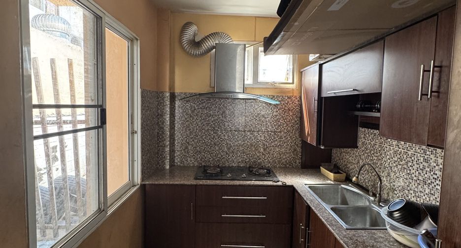 Villa en venta de 3 habitaciones en Si Racha, Chonburi