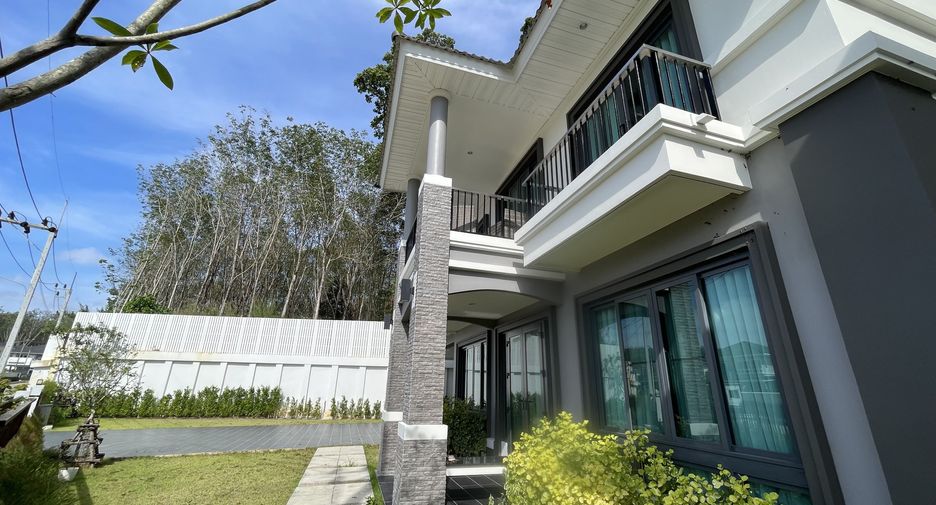 Villa zum Kauf mit 4 Zimmer in Thalang, Phuket