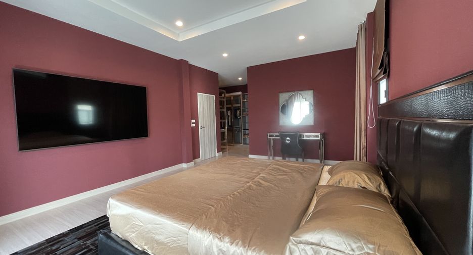 Villa zum Kauf mit 4 Zimmer in Thalang, Phuket
