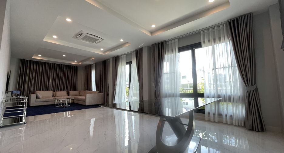 Villa zum Kauf mit 4 Zimmer in Thalang, Phuket