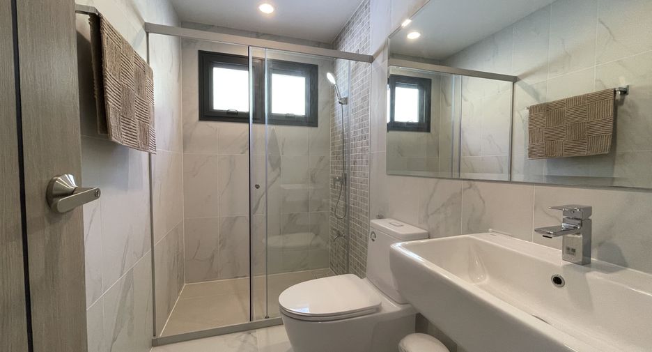 Villa zum Kauf mit 4 Zimmer in Thalang, Phuket