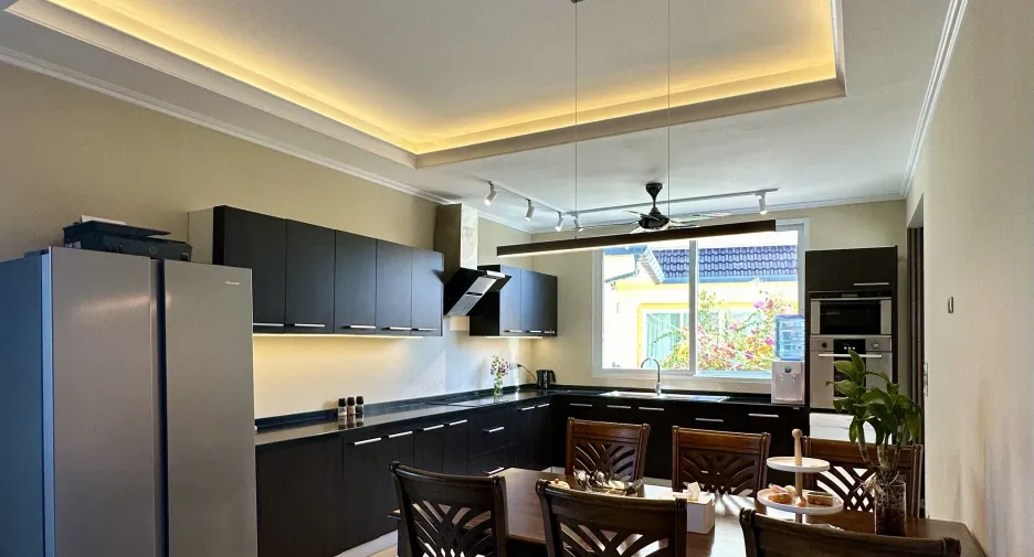 À vendre 4 chambres villa à Mueang Phuket, Phuket
