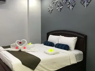 À vendre 28 chambres hôtel à Mueang Krabi, Krabi