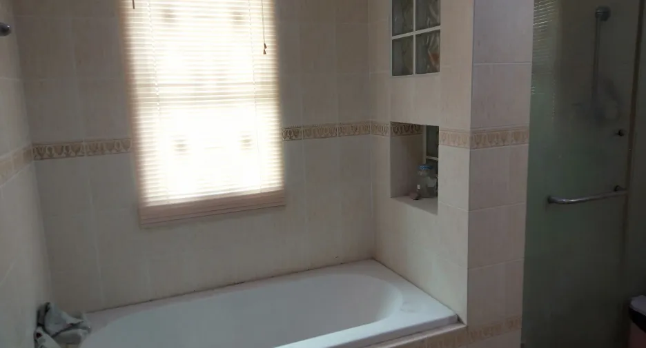 For sale and for rent 3 bedrooms house in Bang Kapi, Bangkok