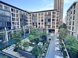 For rent 4 bedrooms condo in Watthana, Bangkok