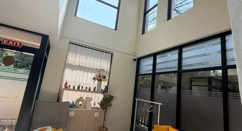 Gewerbefläche zur Miete in Watthana, Bangkok
