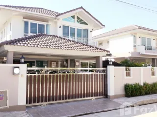 出售 3 卧室 独立屋 在 Phuket Town, 普吉