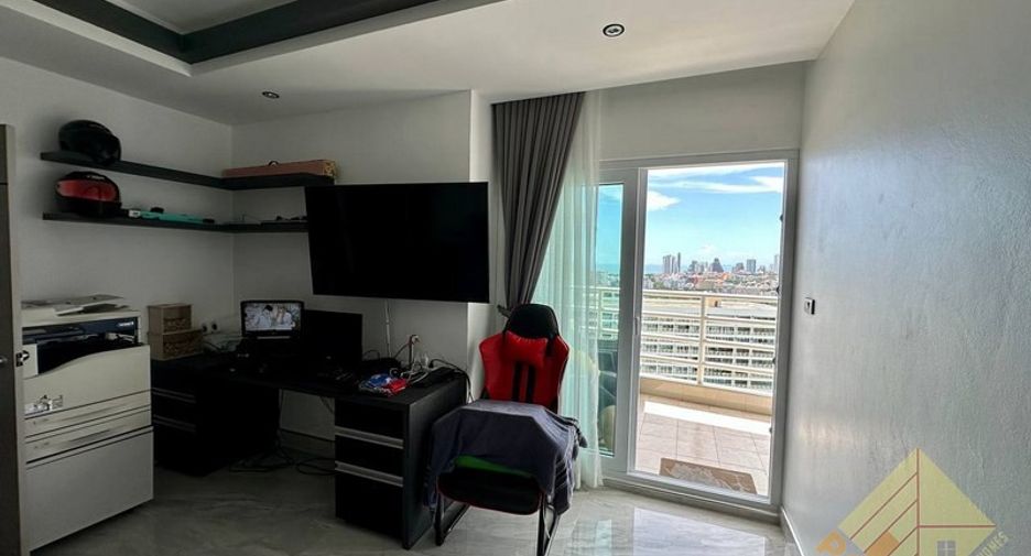 Condo en venta de 3 habitaciones en Bang Lamung, Chonburi