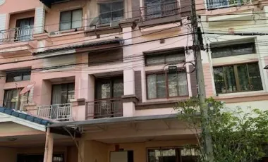 Продажа и аренда 3 спальни таунхаус в Лат Пхрао, Бангкок