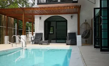 Villa en alquiler de 4 habitaciones en Mueang Chiang Mai, Chiang Mai