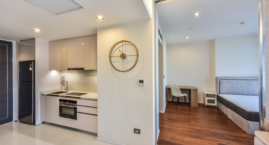 Condo en alquiler de 1 habitaciones en Sathon, Bangkok