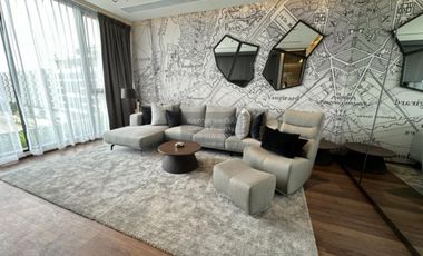 For rent 2 bedrooms condo in Huai Khwang, Bangkok