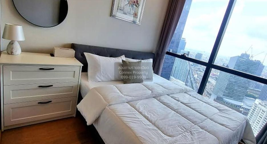 For rent 2 bedrooms condo in Bang Rak, Bangkok