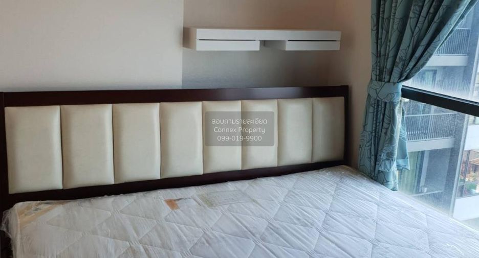 For rent 2 bedrooms condo in Phra Khanong, Bangkok