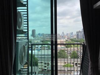 À louer 2 chambres condo à Phra Khanong, Bangkok