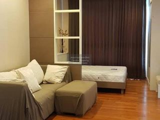 For rent 1 bed condo in Sathon, Bangkok