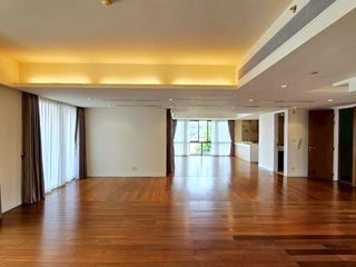 Wohnung zur Miete und zum Kauf mit 3 Zimmer in Yan Nawa, Bangkok