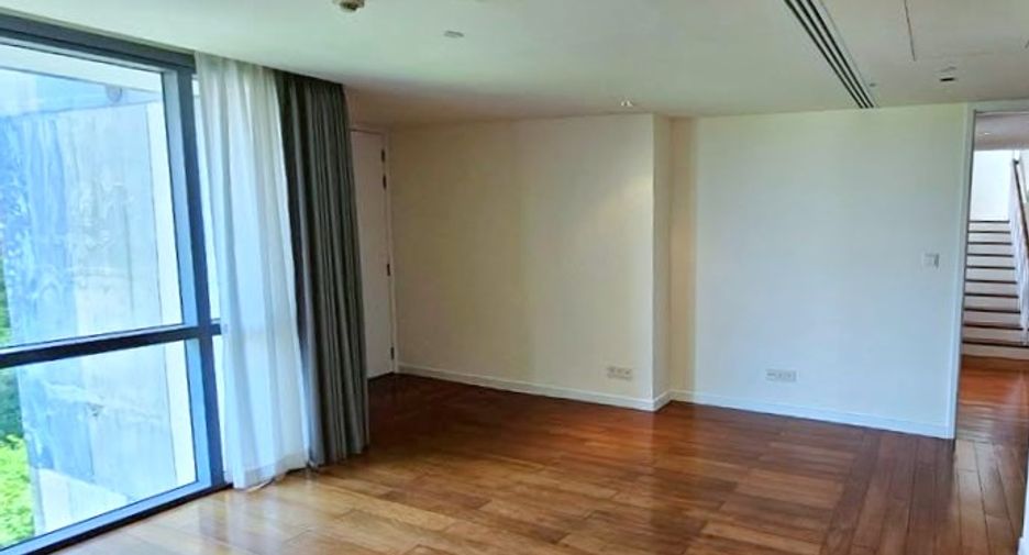 Wohnung zur Miete und zum Kauf mit 3 Zimmer in Yan Nawa, Bangkok