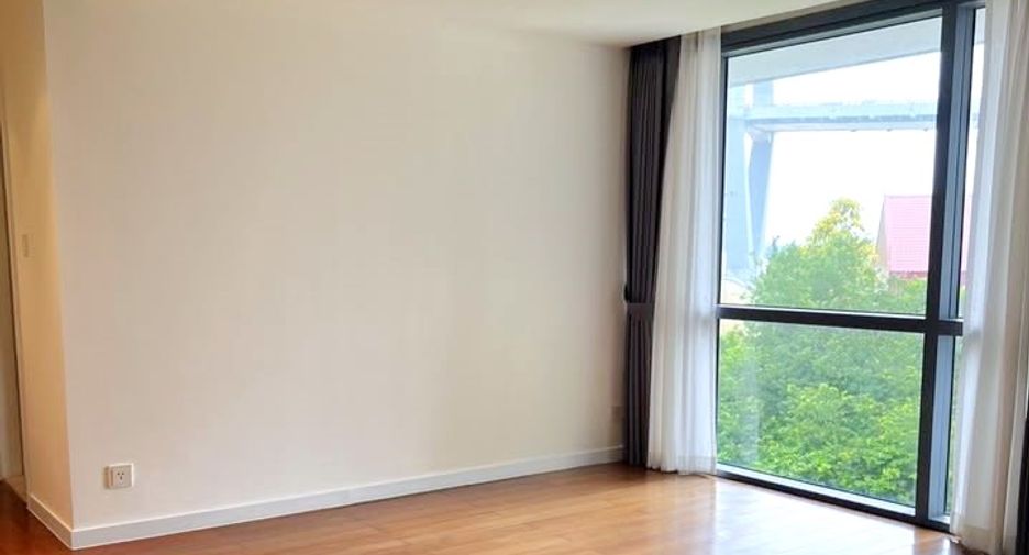 Wohnung zur Miete und zum Kauf mit 3 Zimmer in Yan Nawa, Bangkok