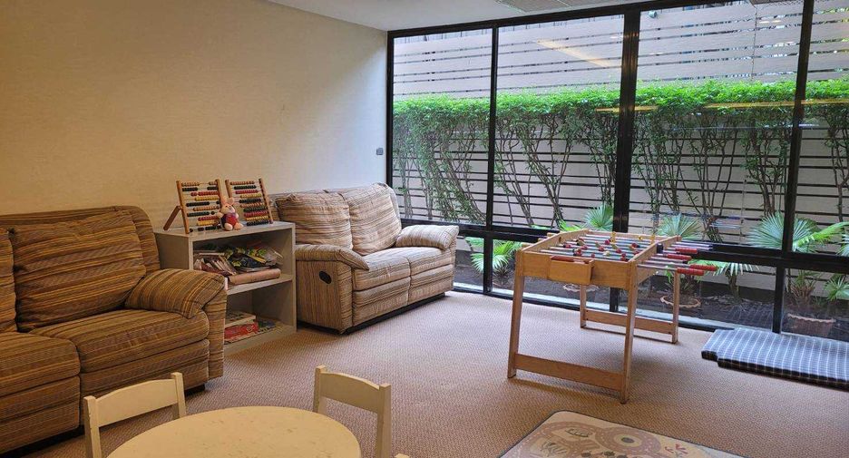 Wohnung zur Miete mit 2 Zimmer in Watthana, Bangkok