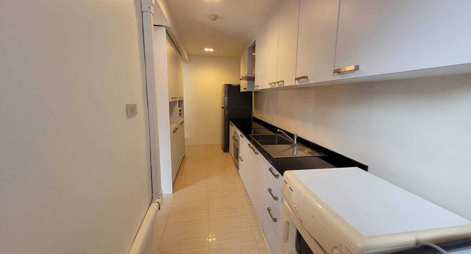 Wohnung zur Miete mit 2 Zimmer in Watthana, Bangkok