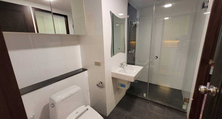 Wohnung zur Miete mit 2 Zimmer in Watthana, Bangkok