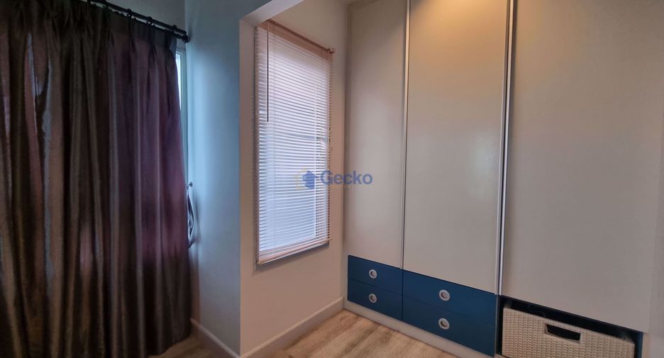 For sale 2 ベッドルーム condo in Bang Lamung, Chonburi