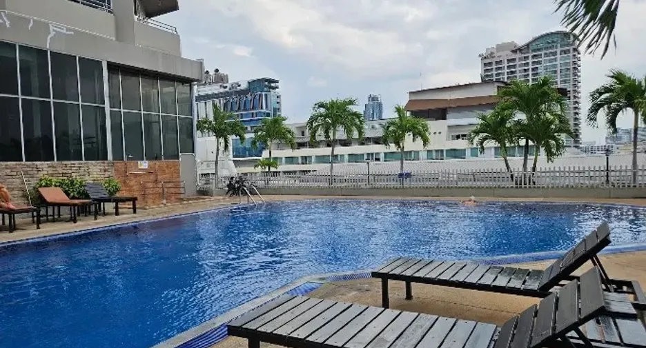 For sale studio condo in Bang Lamung, Chonburi