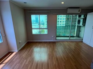 Продажа 1 кровать кондо в Хуаи Кхщанг, Бангкок