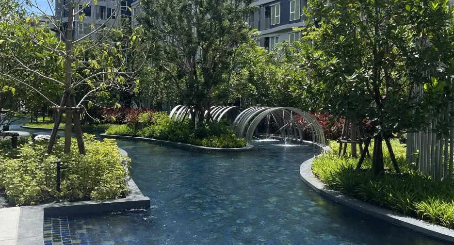 À vendre 1 chambre condo à Khlong Luang, Pathum Thani